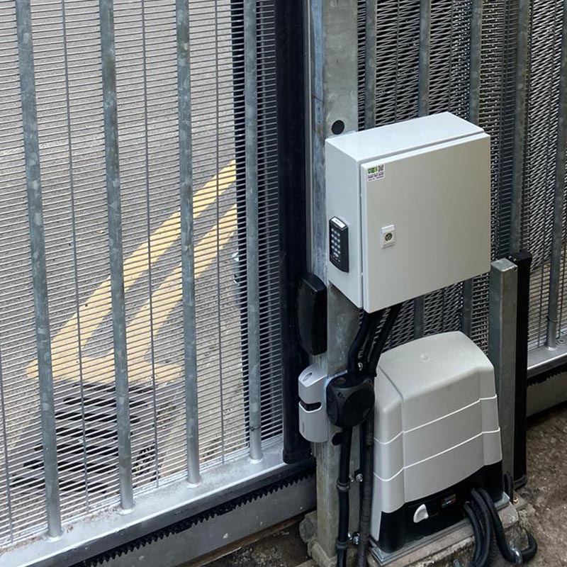 automatic-gate-repair-at-Macclesfield-Hospital