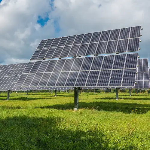 solar panels are built using aluminium