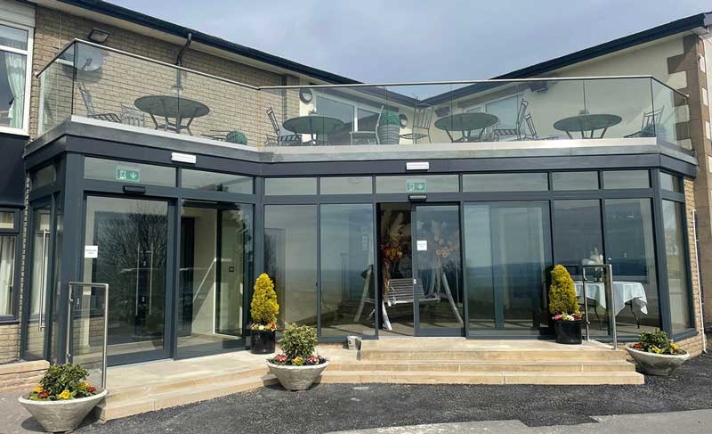 Glass frontage and automatic door maintenance